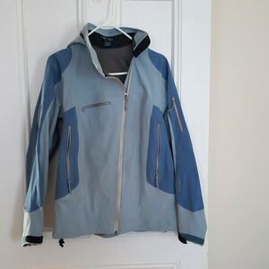 Arcteryx rain jacket
